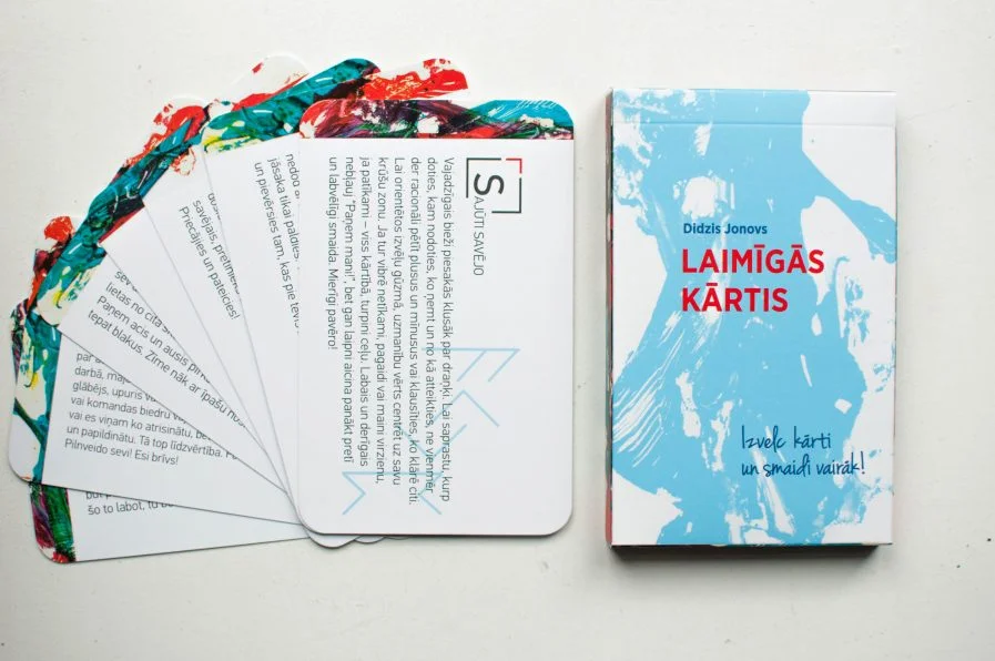 Didzis Jonovs LAIMĪGĀS KĀRTIS Zilas