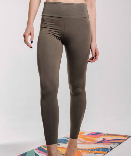 m50-haki-legingi-4-scaled