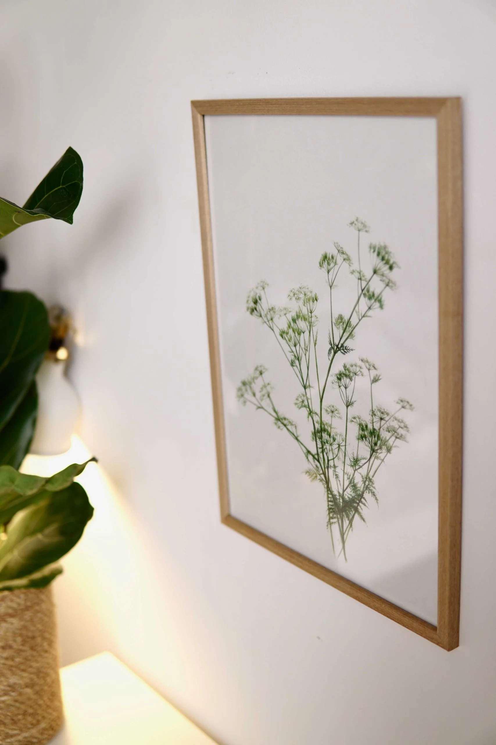 Ieva Kampe-Krumholca Plakāts "Suņuburkšķis" Ieva Kampe-Krumholca Plakāts "Suņuburkšķis"