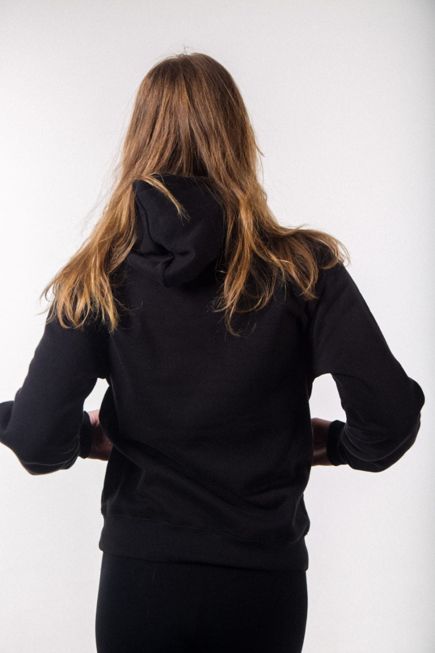 KRISTA BITMETE Hooded sweater Black
