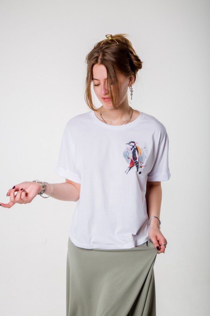 M50 x Zane Veldre Organic cotton Women’s Rolled Sleeve T-shirt WOODPECKER