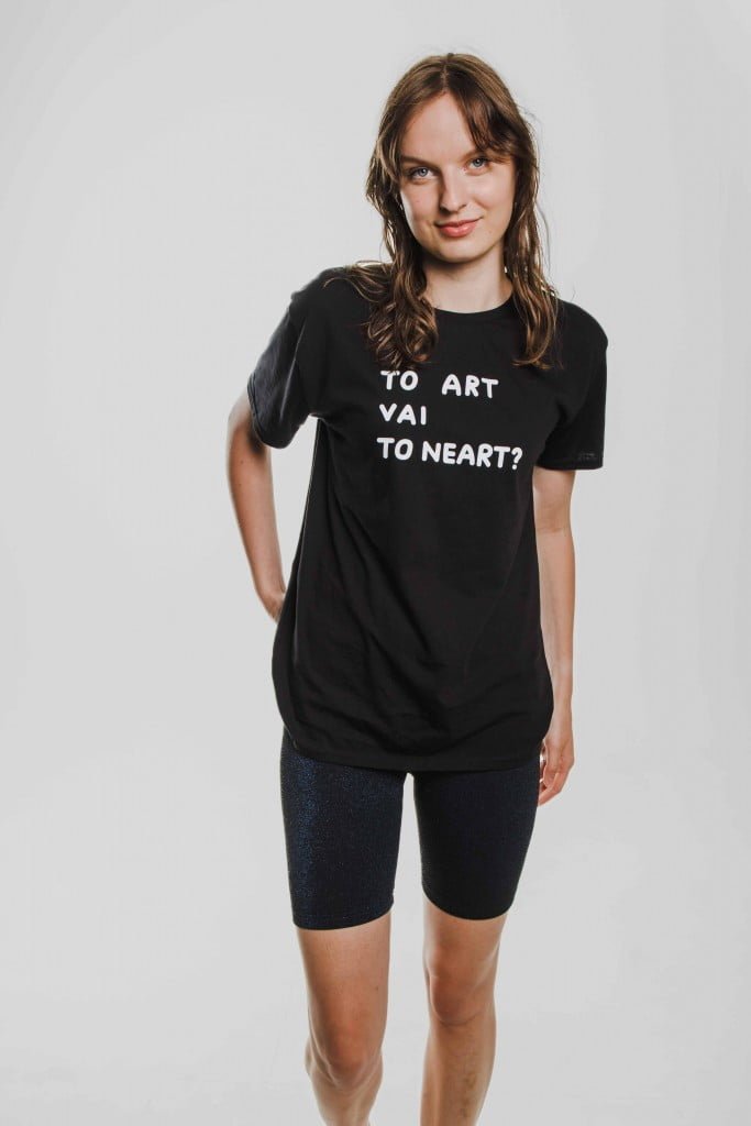 iidziiba Unisex t-shirt "To art vai to neart?"