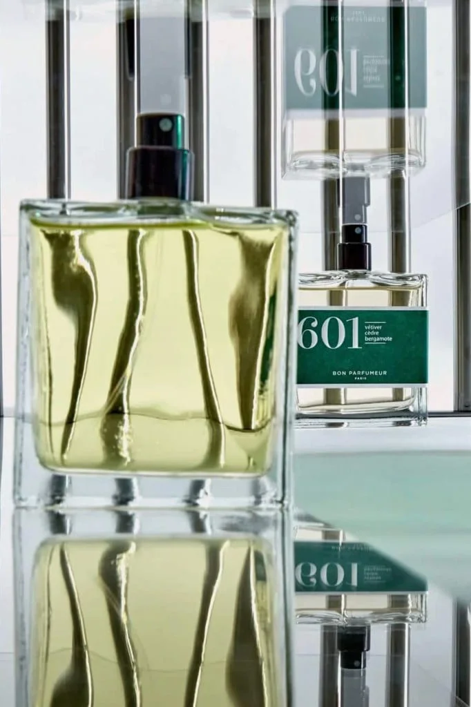 Eau de parfum 601 : vetiver, cedar, bergamot