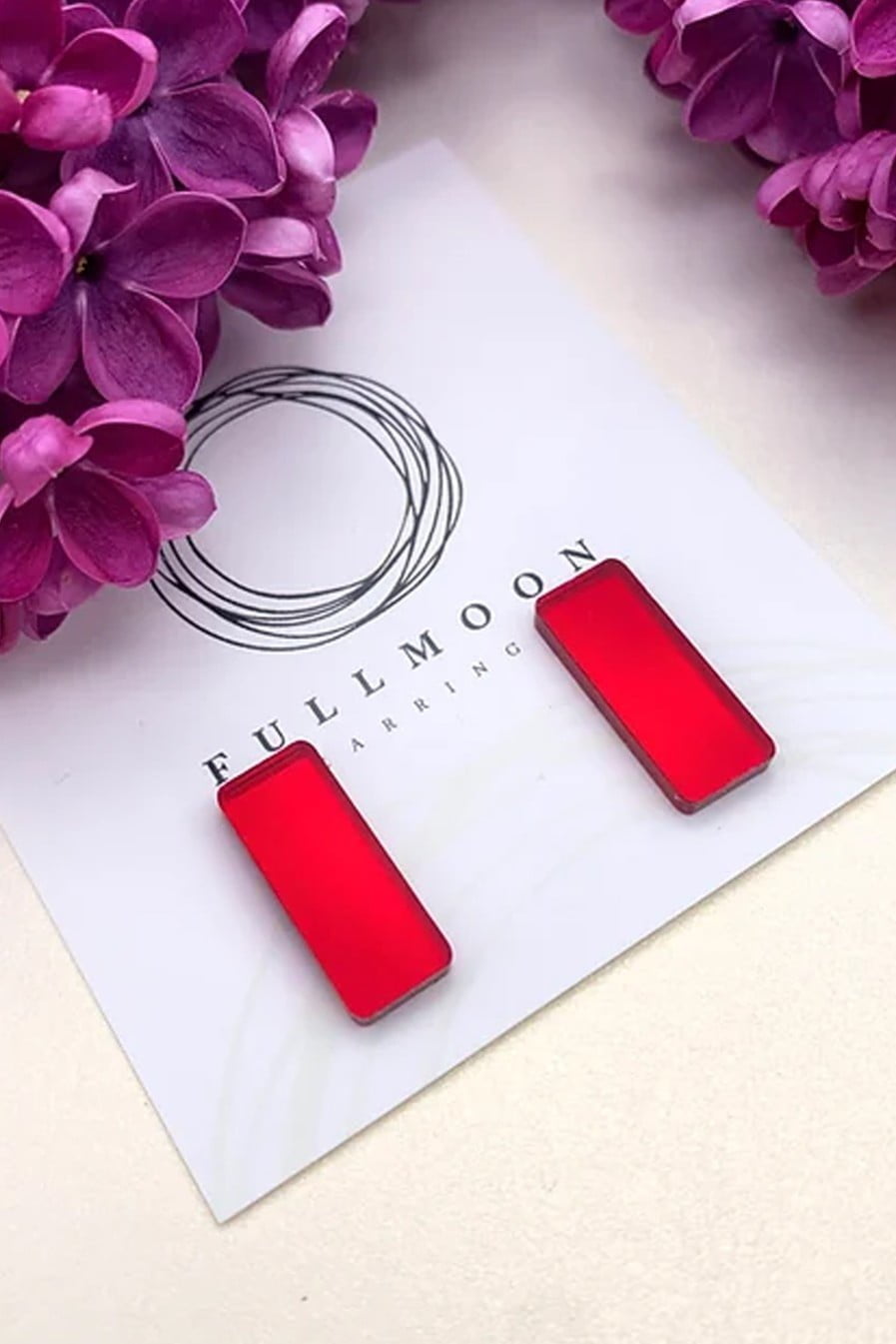 FULLMOON Red matte rectangles