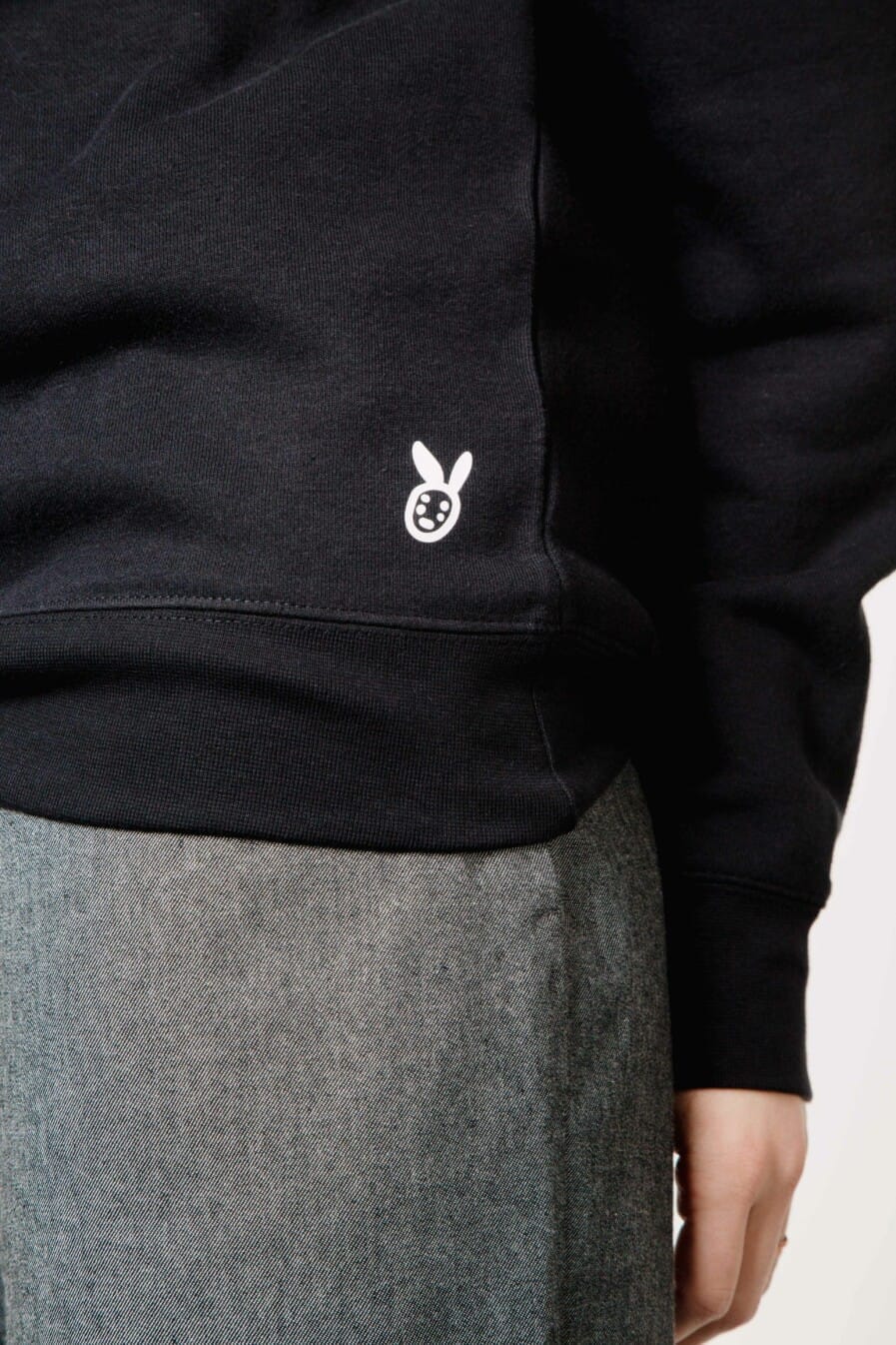 iidziiba Unisex sweater RAUDOŠO INDUSTRIJU PĀRSTĀVIS