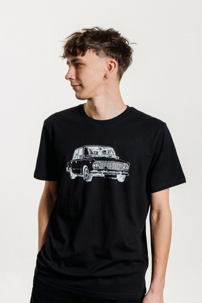 VairaViksne-t-shirt-t-krekls-unisex-black-melns-zigulis-kokvilna-2