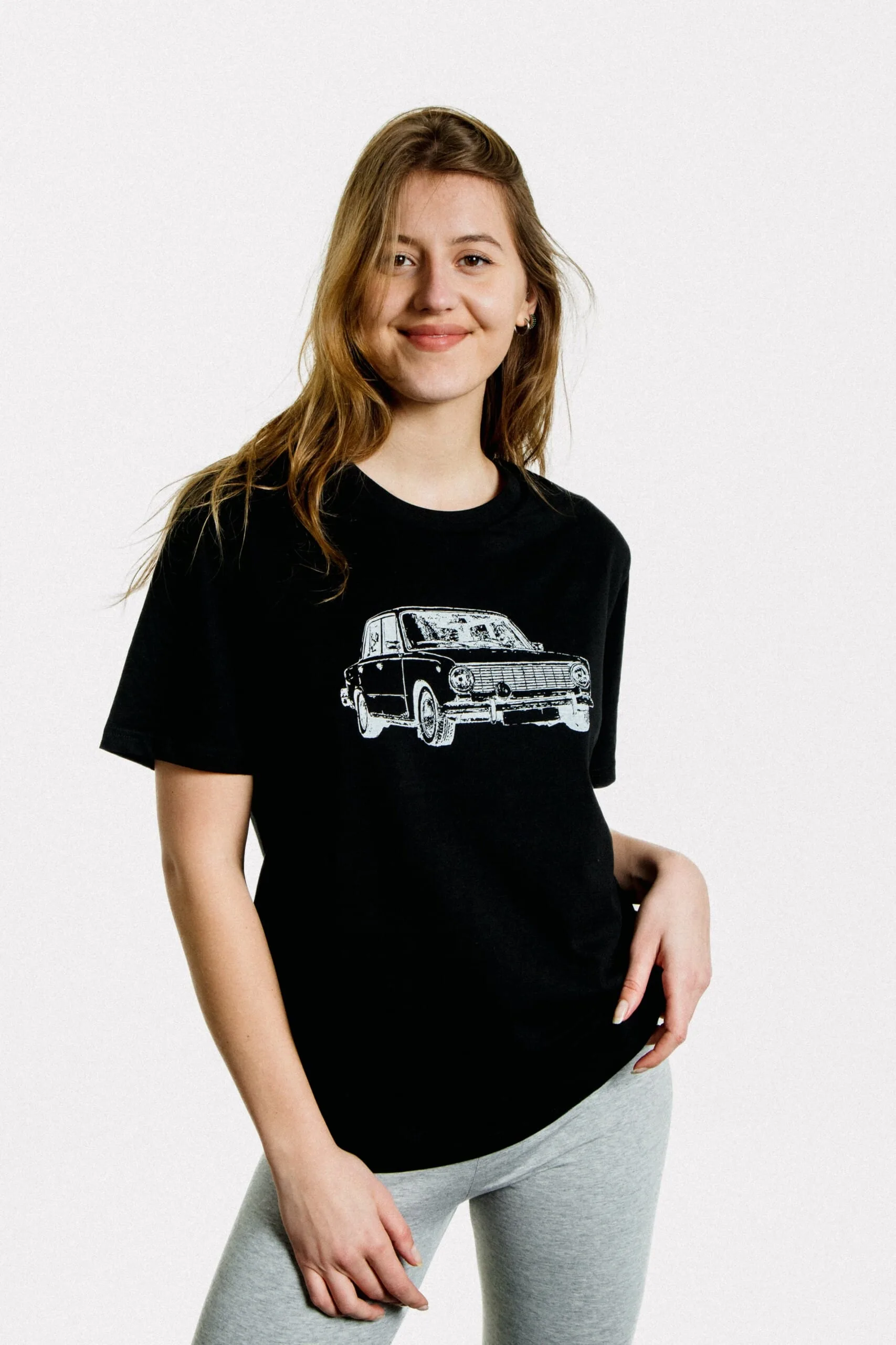 VairaViksne-t-shirt-t-krekls-unisex-black-melns-zigulis-kokvilna-2