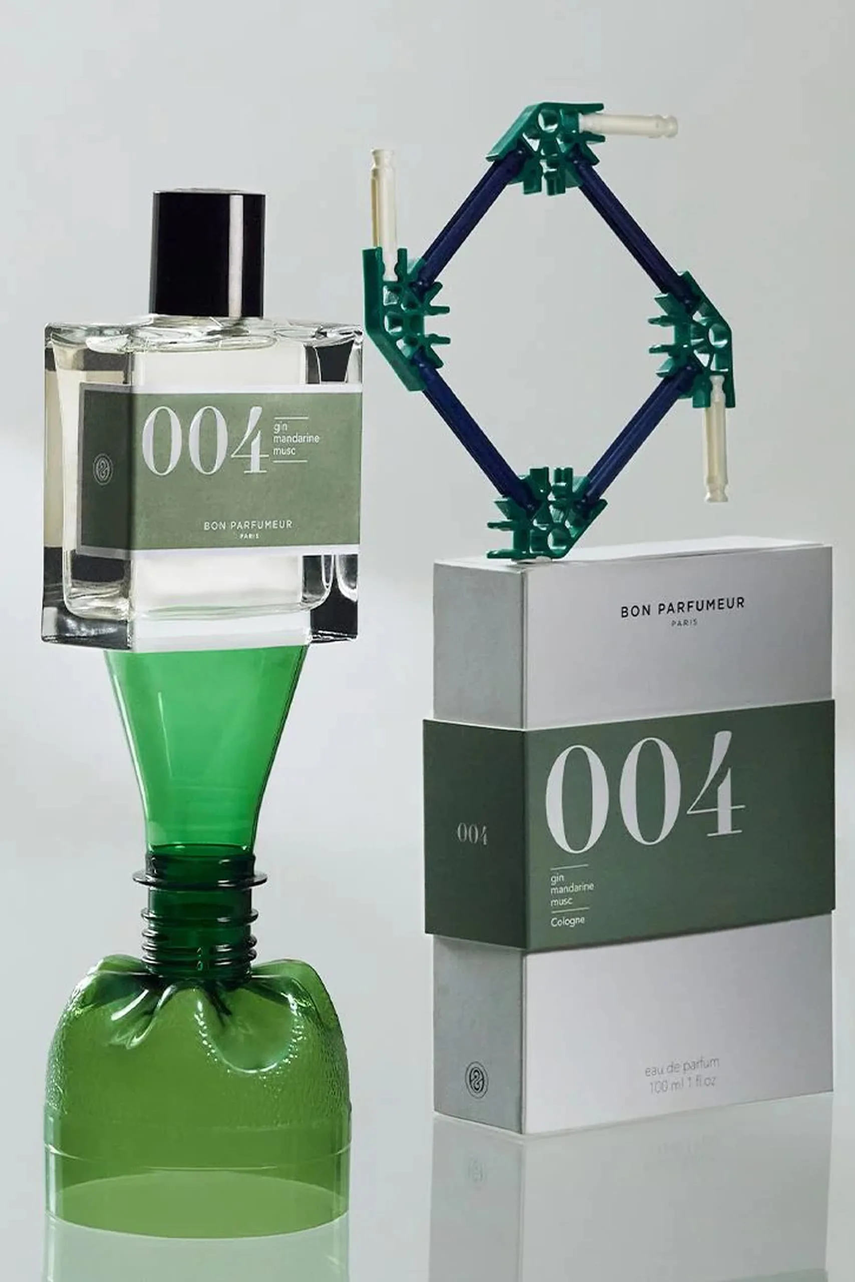 004 | Džins, mandarīns, muskuss