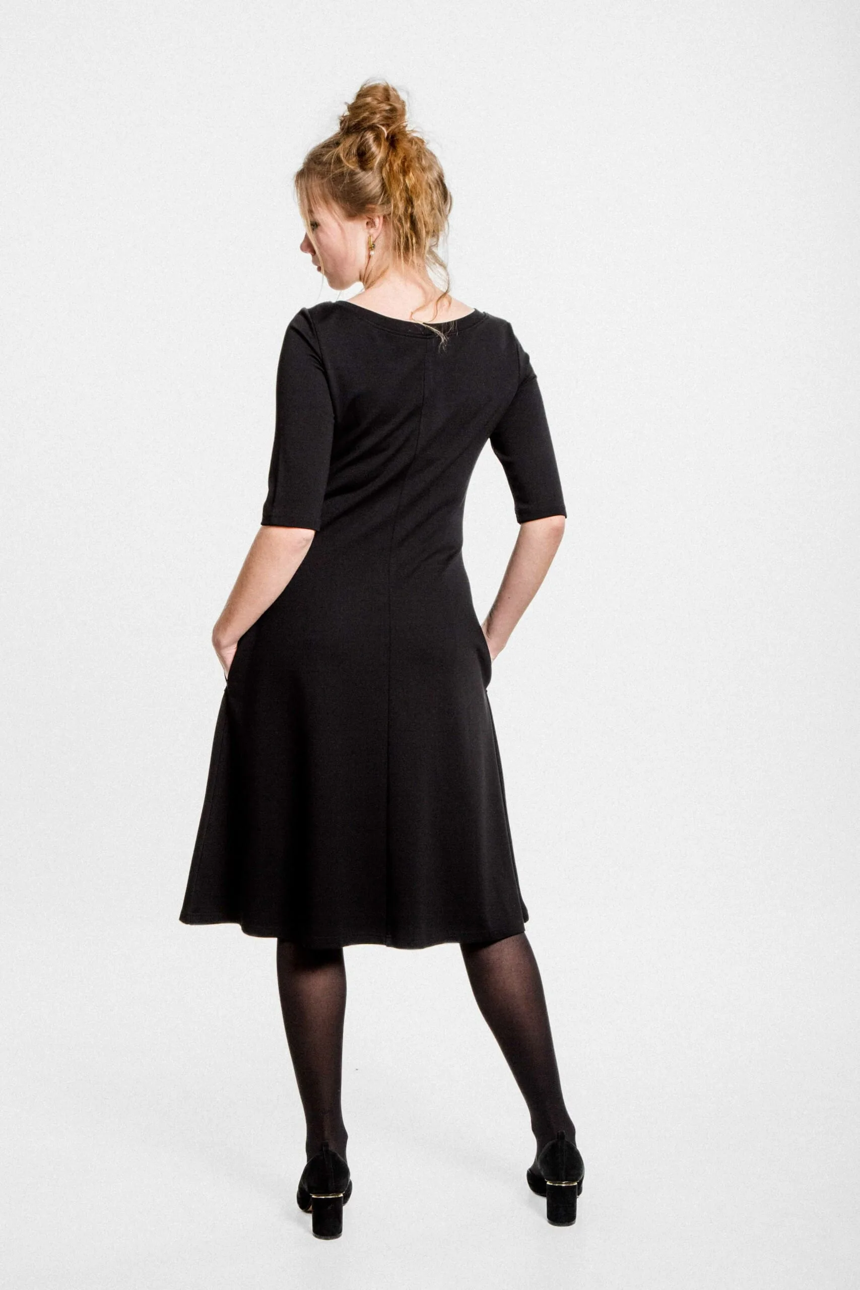 M50 Kleita Noktirne ar 3/4 piedurknēm | Melna