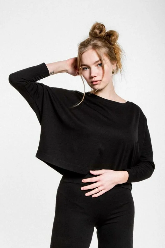 M50 Brīva piegriezuma tops one size | Melns