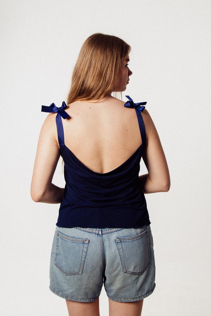 M50 Summer top with tie bows | Navy