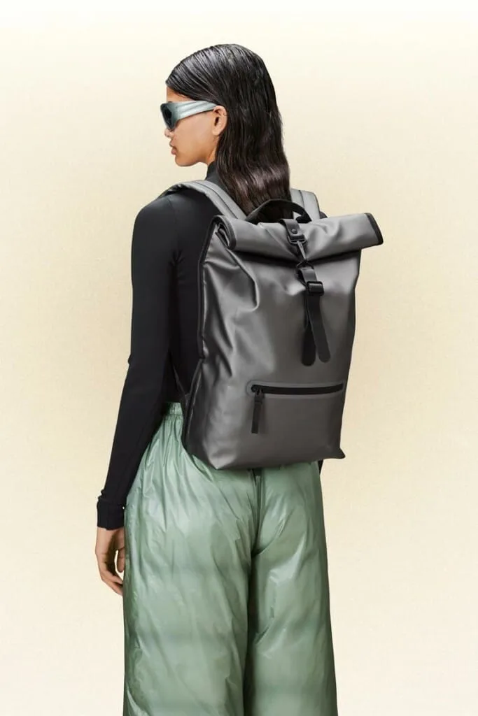 バックパック・リュック Rolltop Rucksack Backpack - Rains - Synthetic - Grey Rains® Rolltop Rucksack in Grey for €109 | 2-Year Warranty