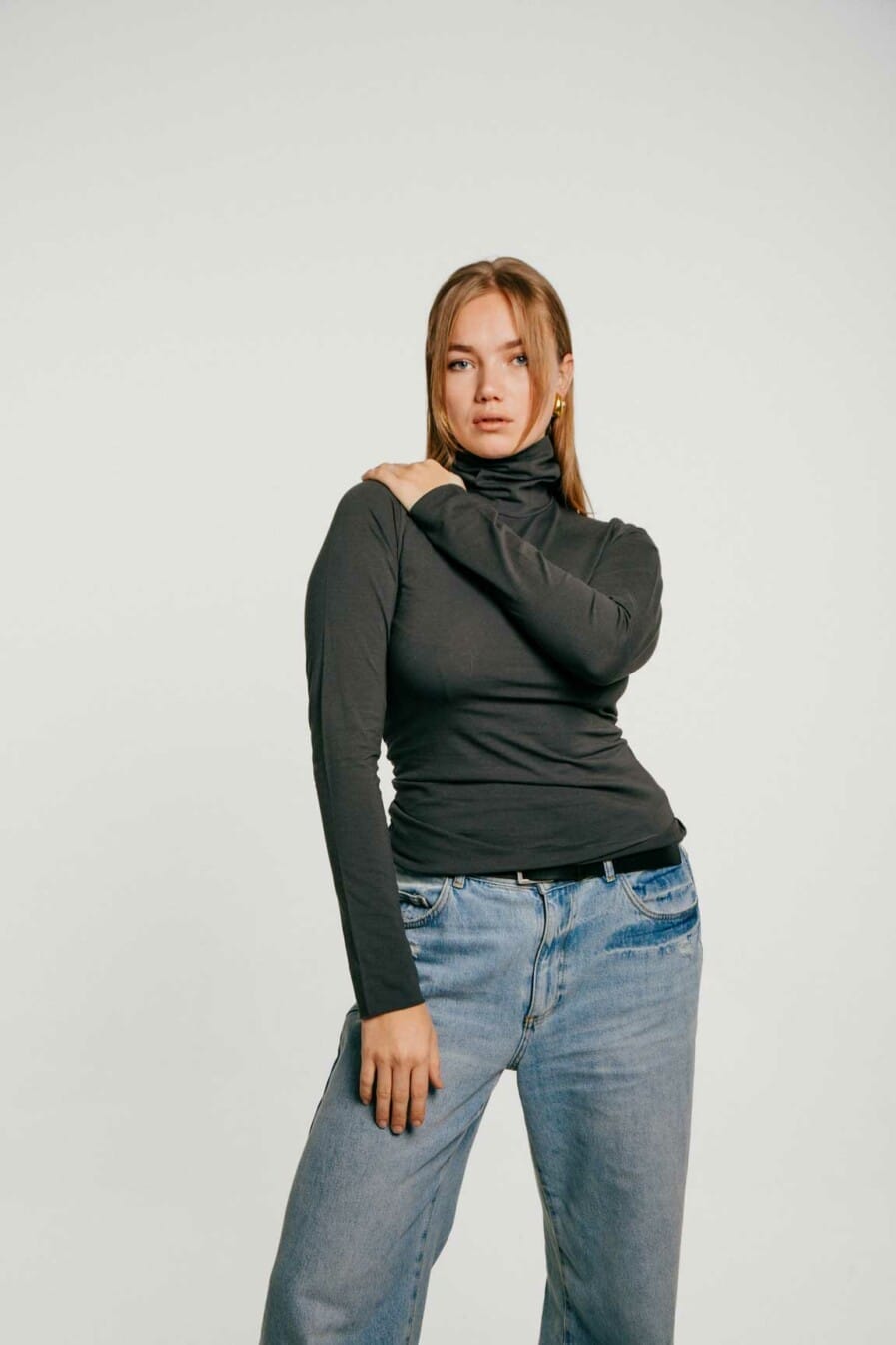 M50 Turtleneck | Graphite