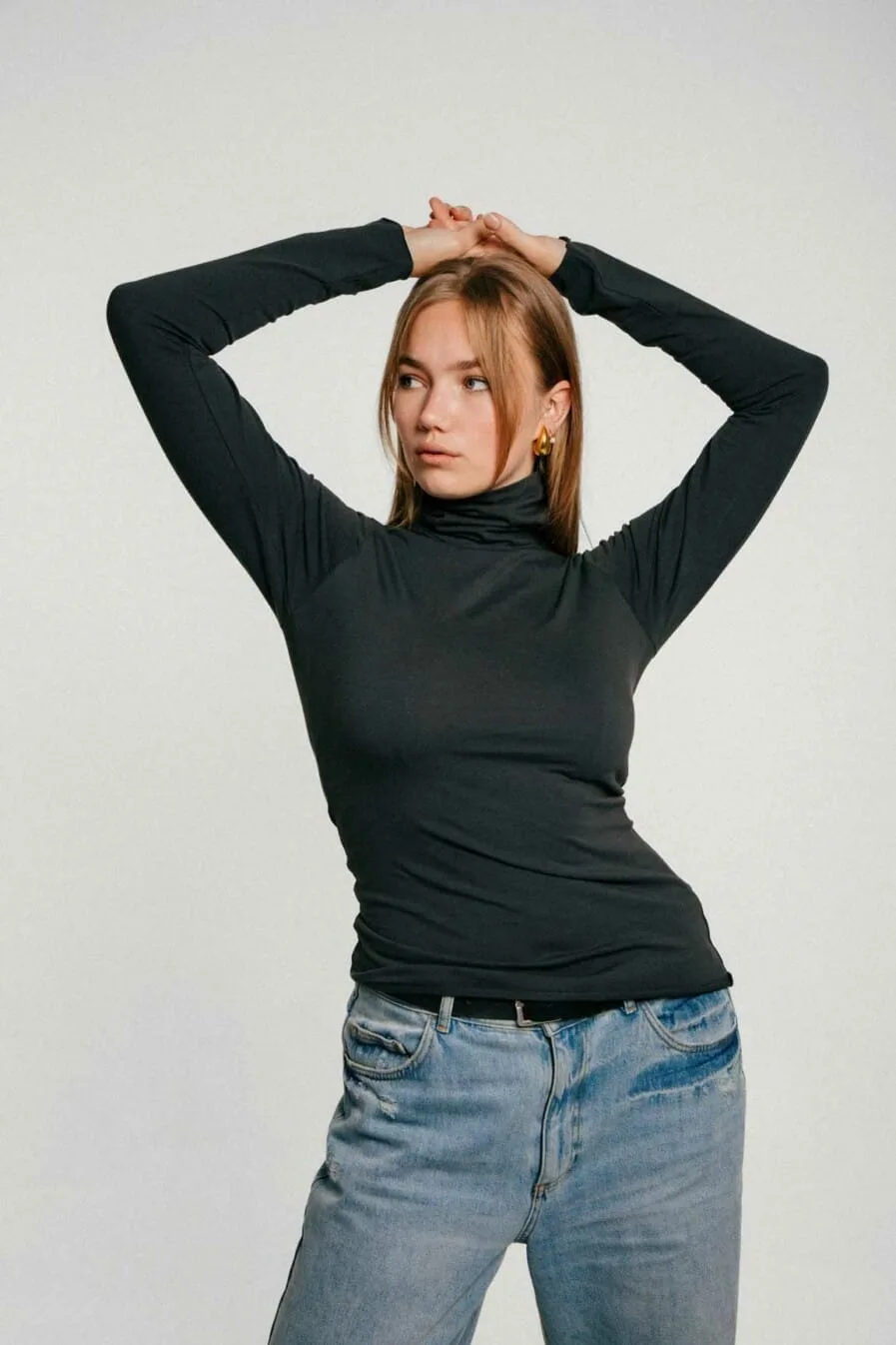 M50 Turtleneck | Graphite