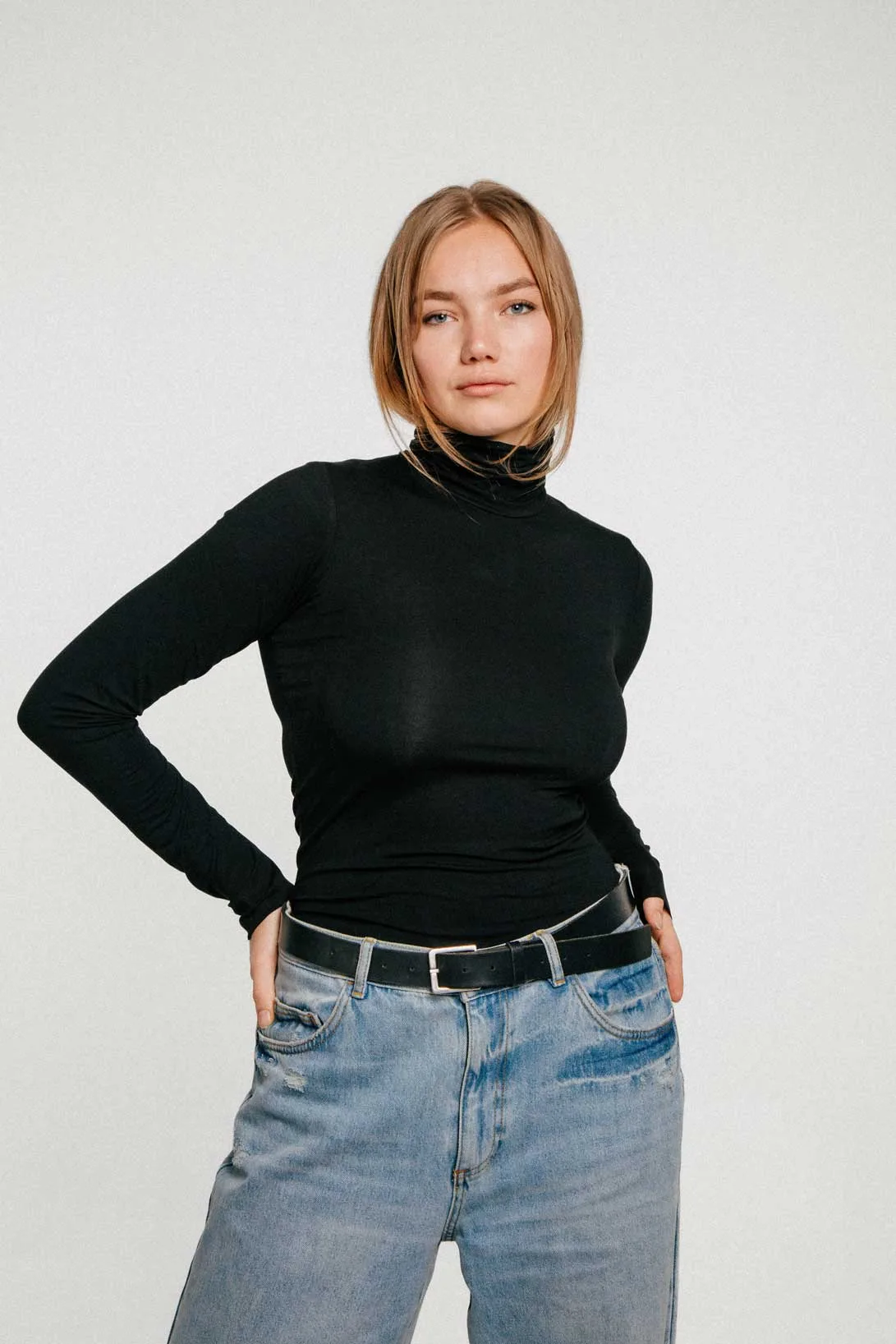 M50 Turtleneck | Black