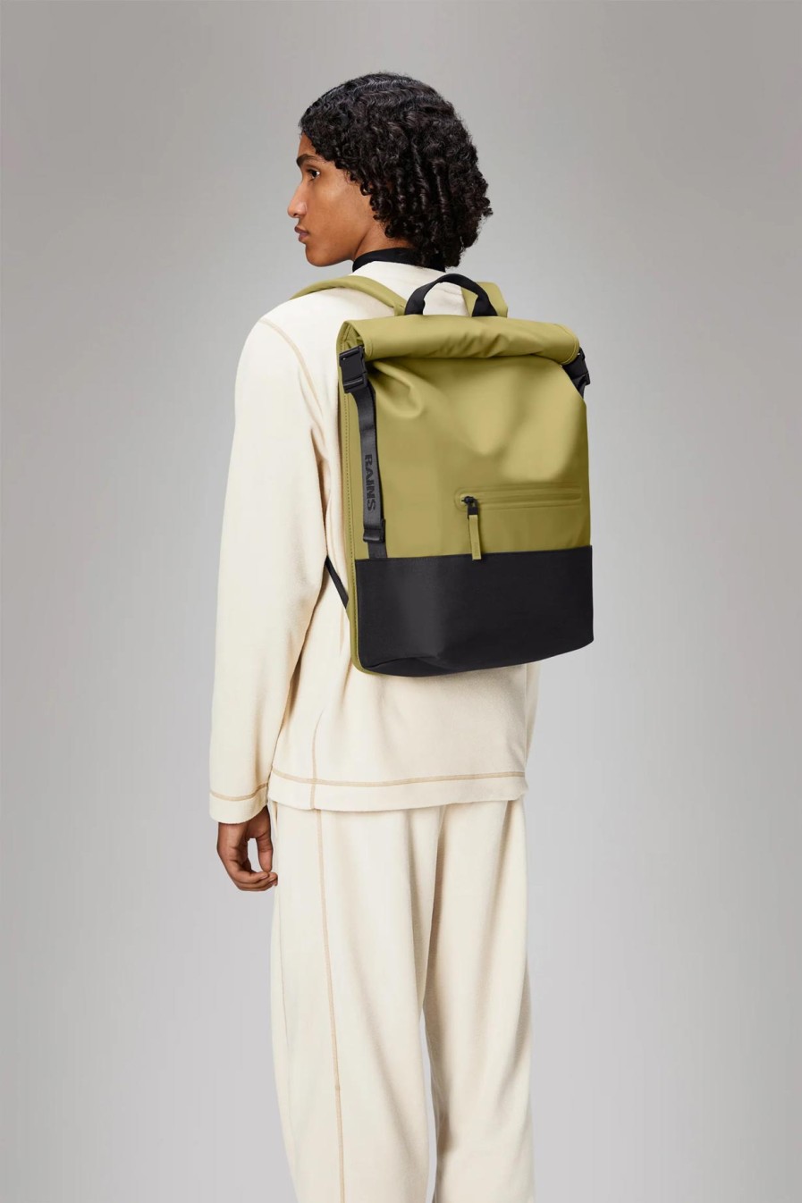 Rains Trail Rolltop Backpack | Khaki