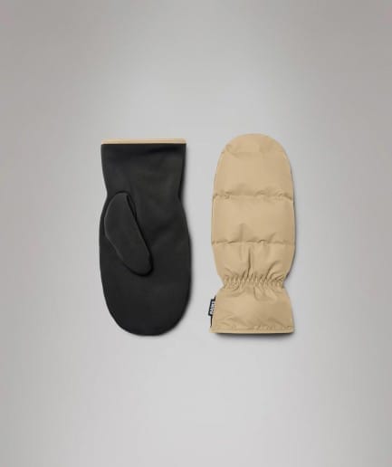 RAINS Lohja Puffer Mittens | Sand