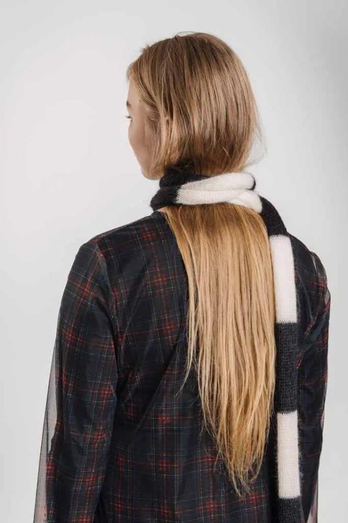BOA scarf Gabo (black+white)