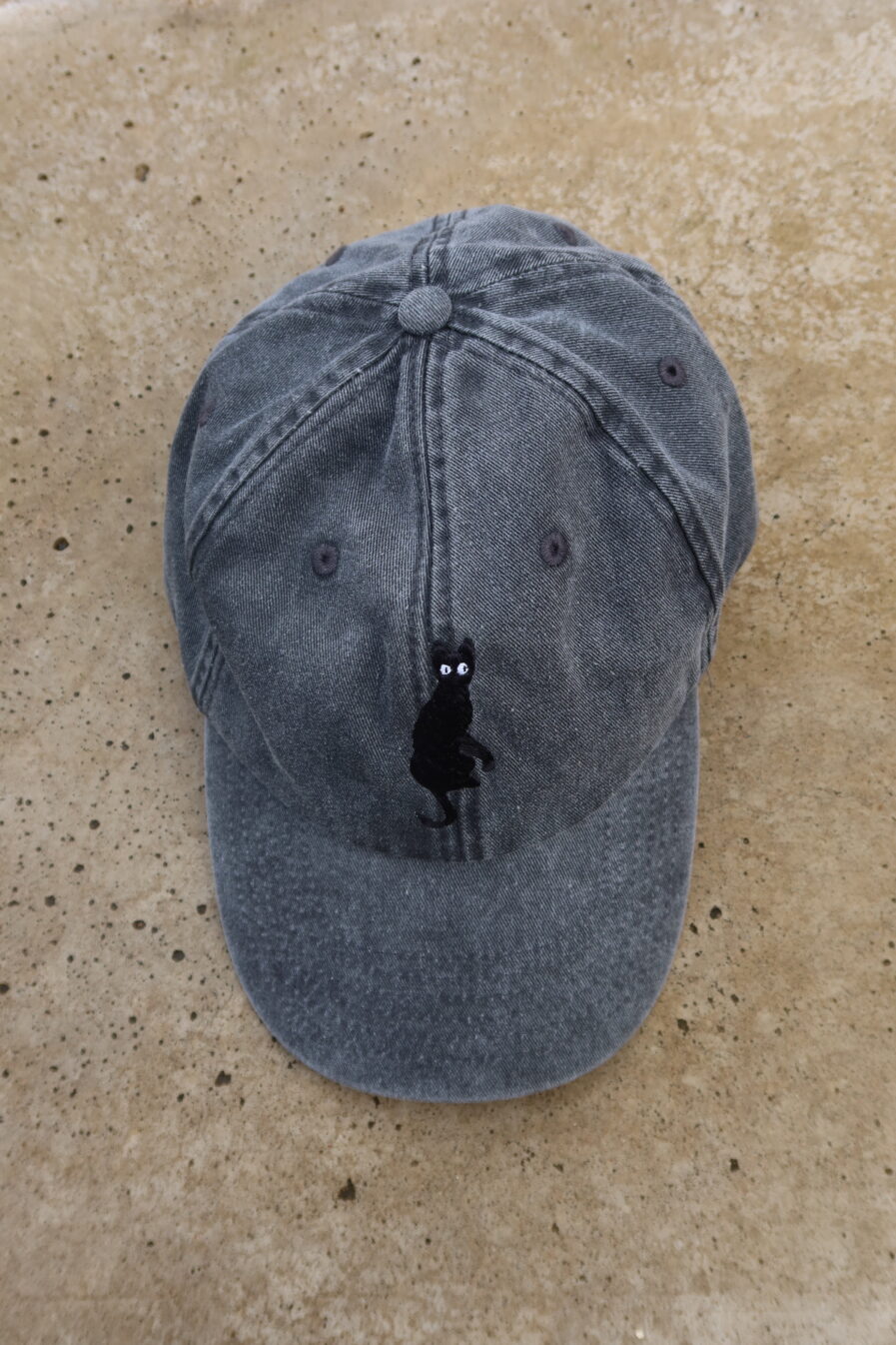 M50-Flow-Gints-Zilbalodis-straume-cotton-merch-cap (3)