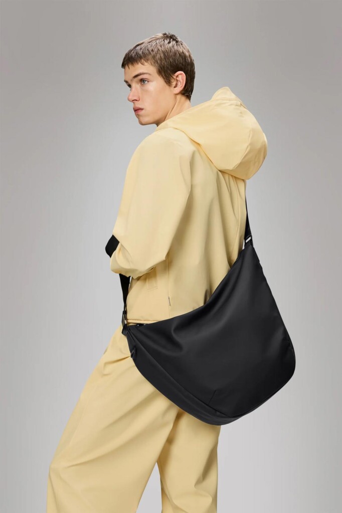 Rains Valera Shoulder Bag Large | Black
