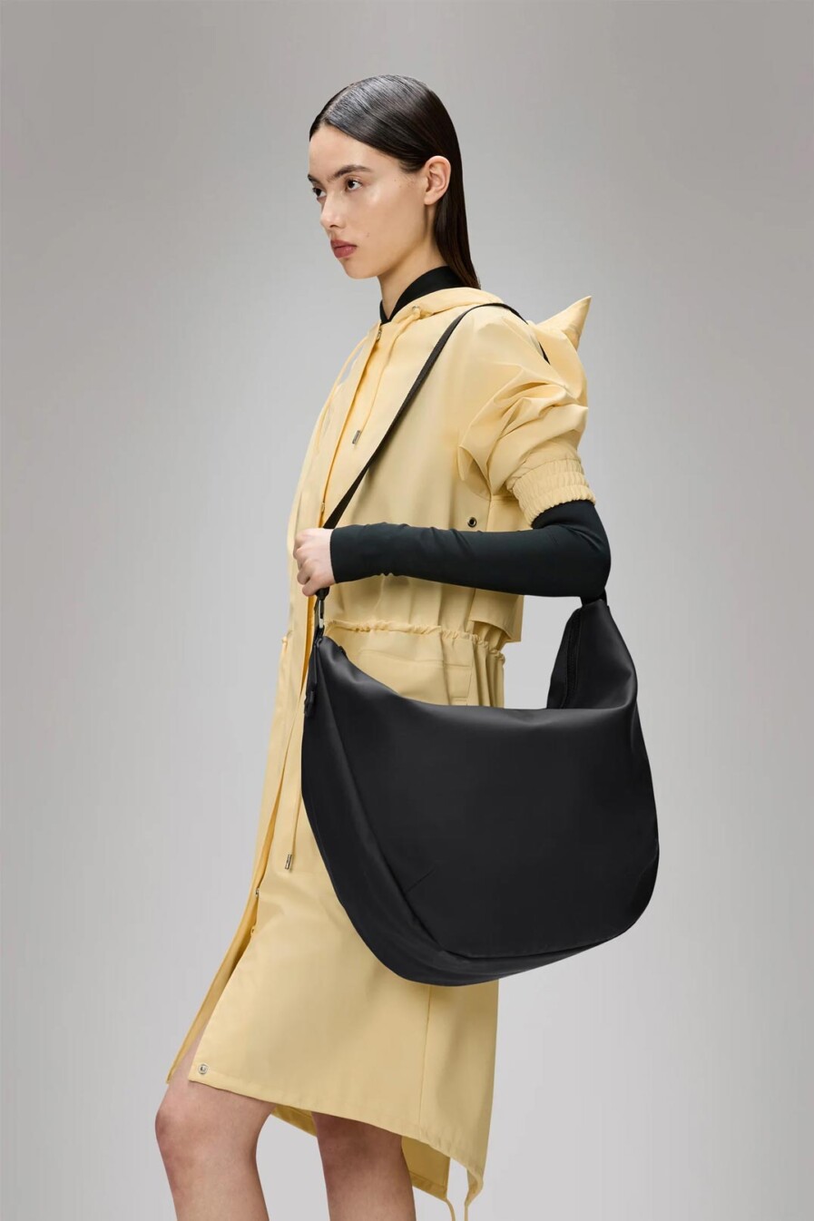 Rains Valera Shoulder Bag Large | Black