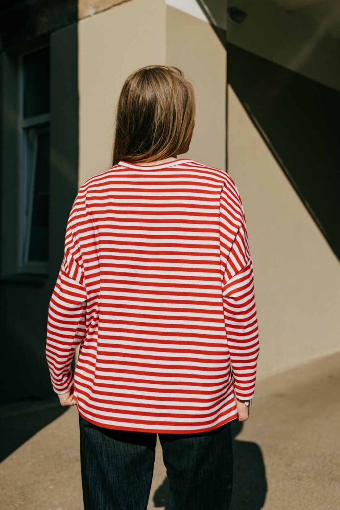 M50 Loose Cut Onesize Sweater | Red Stripes