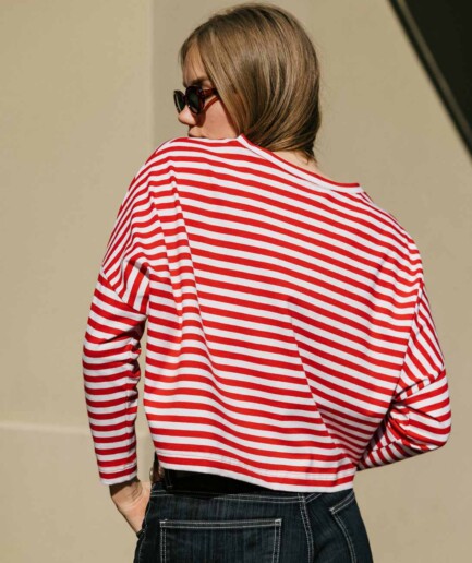 M50 Brīva Piegriezuma Tops | Sarkanas strīpas