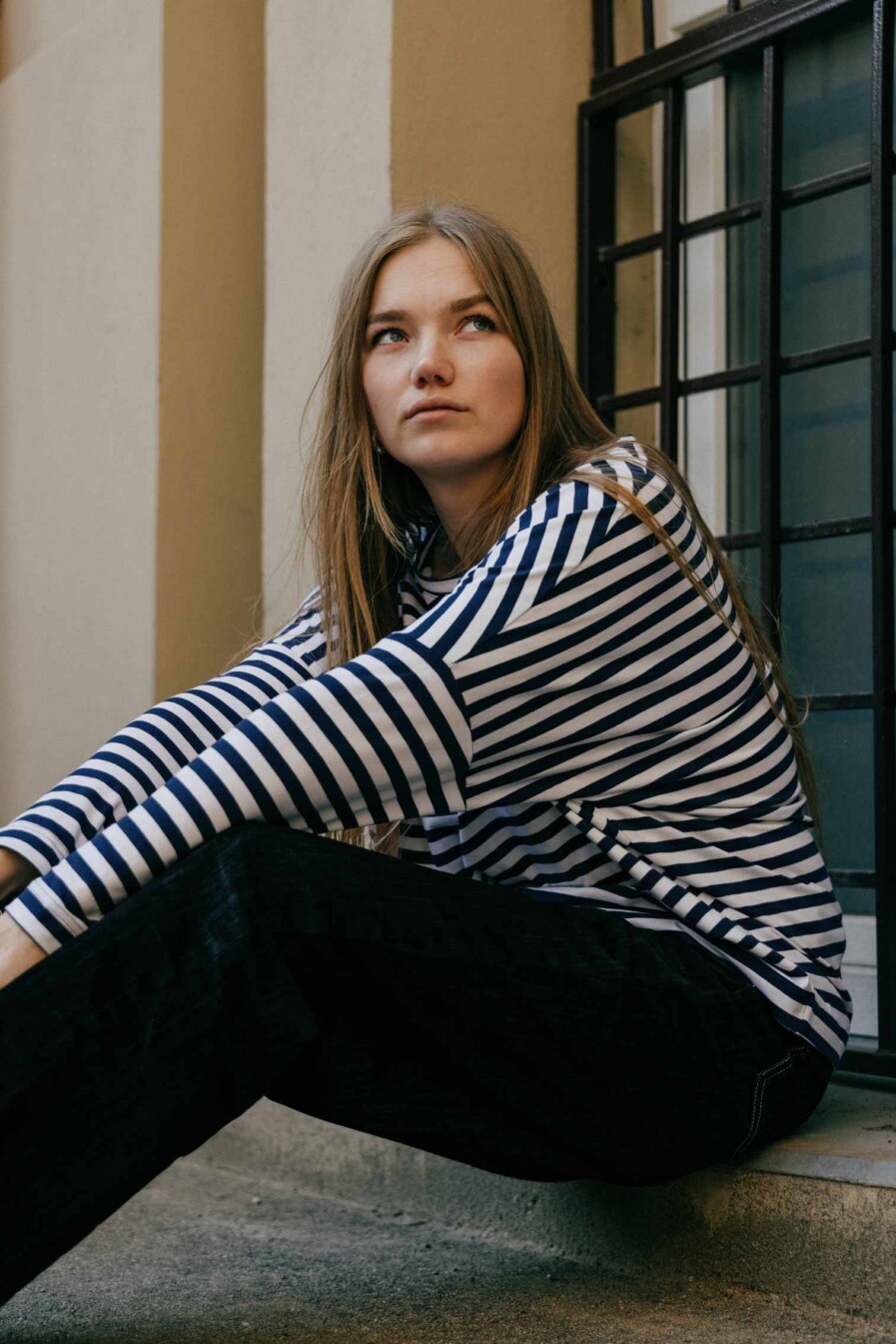 M50 Loose Cut Onesize Sweater | Blue Stripes