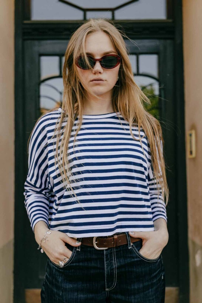 M50 Loose Cut Onesize Sweater | Blue Stripes