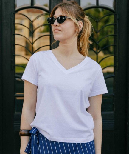 M50 Organic Cotton Women's V-neck T-shirt MĪĻUMS | White