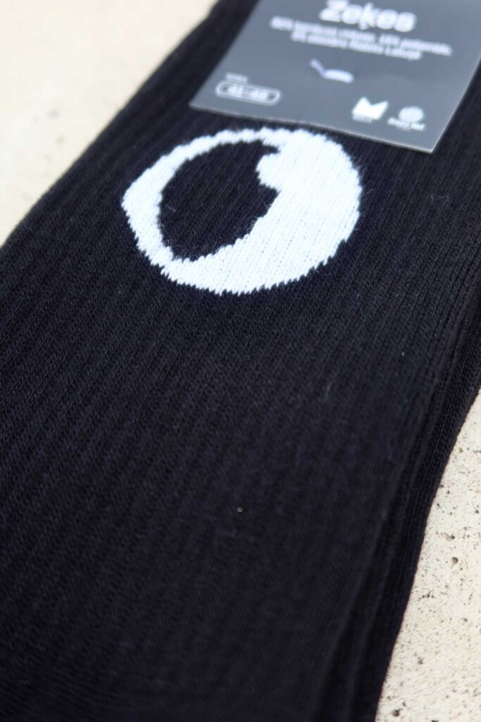 FLOW Socks – official merch for the film | Black