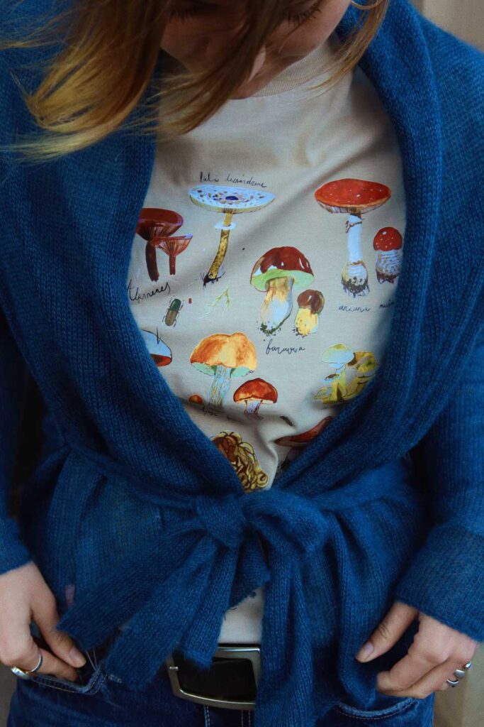 M50 x Zane Veldre Organic Cotton Unisex T-Shirt "Mushrooms" | Sand