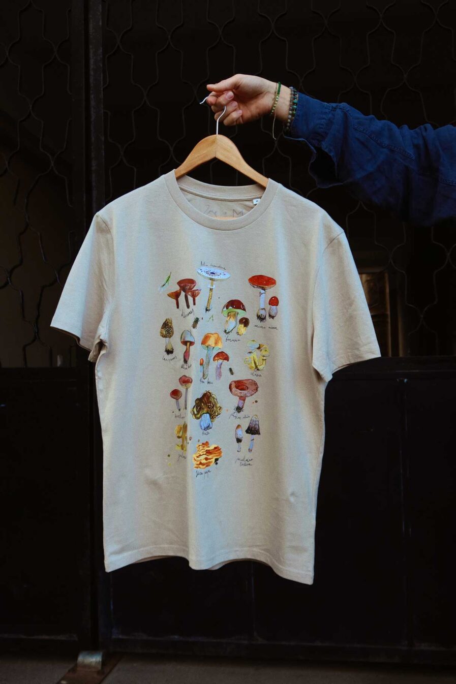 M50 x Zane Veldre Organic Cotton Unisex T-Shirt "Mushrooms" | Sand