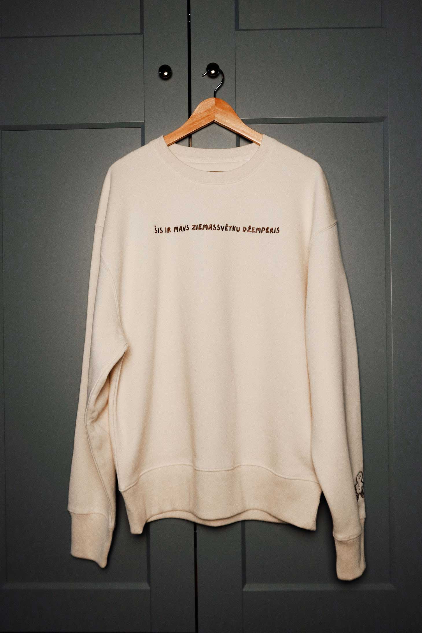 M50 Unisex Relaxed Fit Christmas Sweater | White M50 Unisex Relaxed Fit Christmas Sweater | White