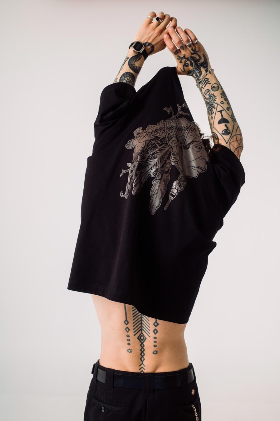 Uman t-krekls unisex melns | Indiānis