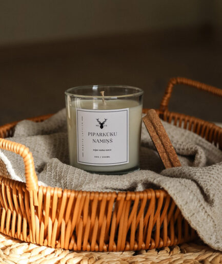 Muus Soy Wax Candle | Gingerbread House