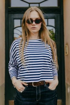 M50 Loose Cut Onesize Sweater | Blue Stripes